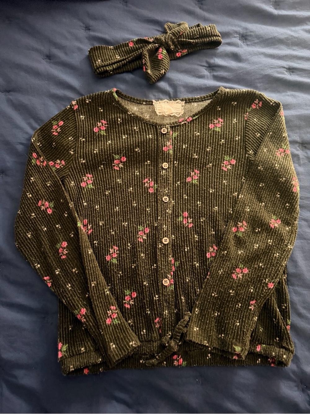 Olive Green Floral Ribbed Button-Front Long Sleeve Top & Matching Headband
